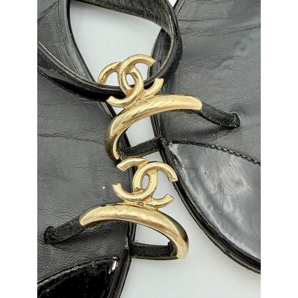Chanel Toe Ring Sandal Black Leather Gold Interlocking CC Logo Size 39.5 / 9.5 - Picture 10 of 15